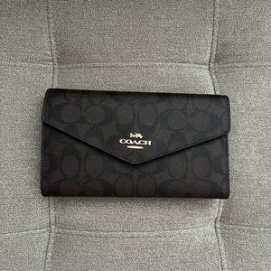 Coach wallet